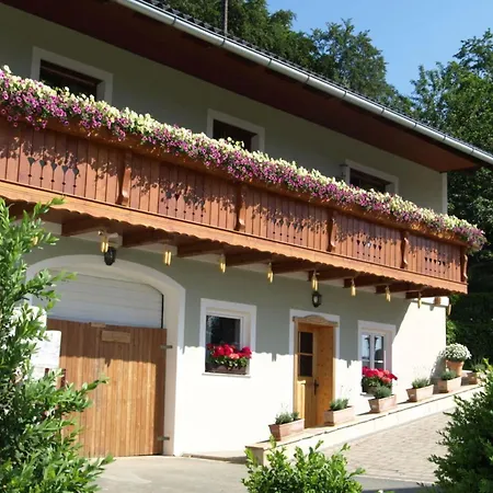 Lejlighed In Schwalbenhof Farm *