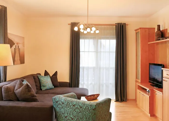 Apartment In Schwalbenhof Farm *