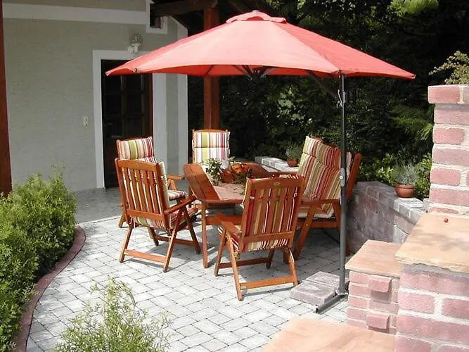 Apartment In Schwalbenhof Farm *