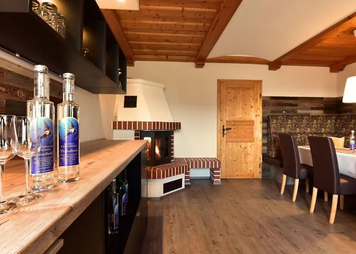 In Schwalbenhof Farm Apartment *