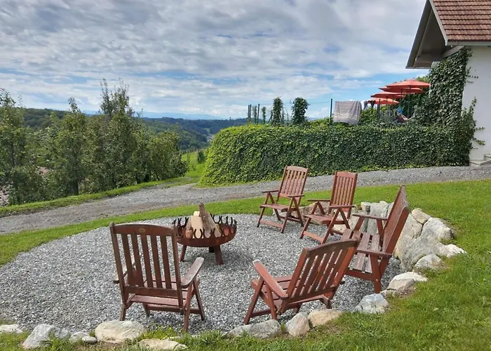 In Schwalbenhof Farm *